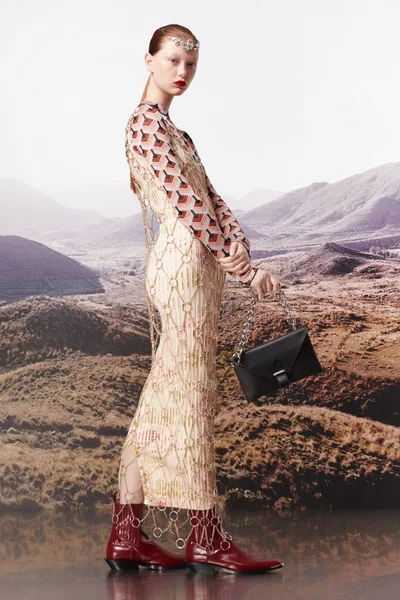 Look 8